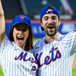 Photos: Whitney Leavitt Throws First Pitch at Citi Field to Mark Record-Breaking CHIC Photo