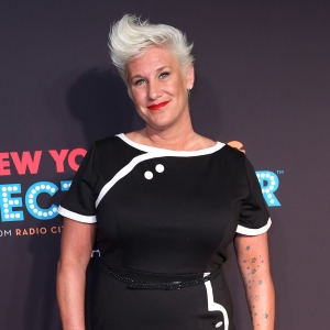 Food Network to Honor Anne Burrell with Special Programming Photo