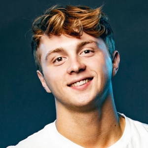 Drew Gasparini's WE AREN'T KIDS ANYMORE Will Premiere at the Savoy Theatre With Sam…