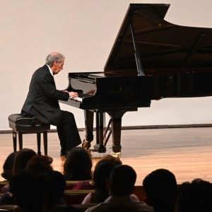 Presentarán Ponce. Genio De México, Vol. 3, Biografía Del Destacado Compositor Man Photo