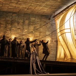 Photos: First Look at Chicago Lyric Opera's THE FLYING DUTCHMAN