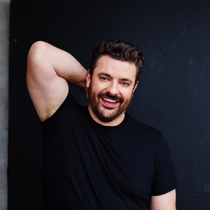 Chris Young Comes to Resorts World Theatre in August