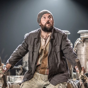 FIDDLER ON THE ROOF Becomes Best-selling Musical In Barbican Theatre History Photo