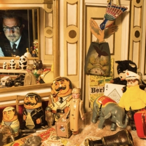 AROUND THE WORLD IN 80 TOYS Comes to Buntport Theater Photo