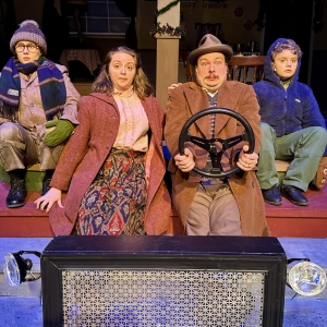 Photos: A CHRISTMAS STORY Lights Up Millbrook Playhouse Photo