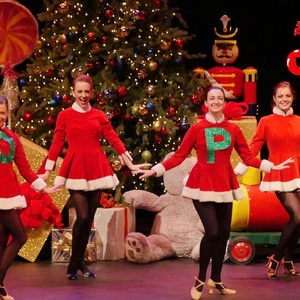 BIG FAT CHRISTMAS SHOW at El Portal Will Raise Funds For Hope The Mission Photo