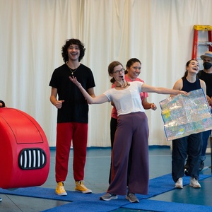 Photos: GO, DOG. GO! • VE PERRO ¡VE! in Rehearsal at Children’s Theatre Company