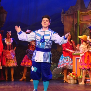 Photos: First Look at CINDERELLA at Campus West, Welwyn Garden City Photo