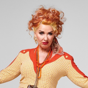 Claire Sweeney Will Play Miss Hannigan in the UK and Ireland Tour of ANNIE Photo
