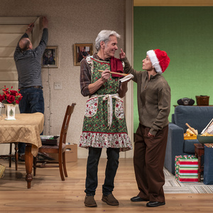 Photos: Gary Cole and More in CATCH AS CATCH CAN at Steppenwolf Theatre Company Photo