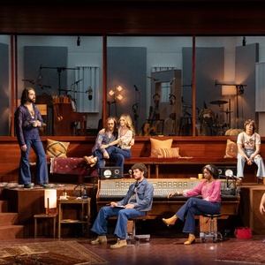 Photos: First Look at the National Tour of STEREOPHONIC Photo