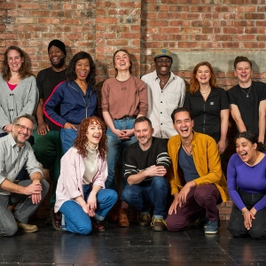 Cast Set For BEAUTIFUL: THE CAROLE KING MUSICAL at Pitlochry Festival Theatre  Photo