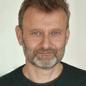 Hugh Dennis Joins BLEAK EXPECTATIONS as Guest Narrator For One Week Only Photo