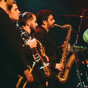 HAVE YOURSELF A VERY BIG BAND CHRISTMAS Comes to the Rialto Theatre Photo