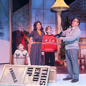 Photos: A CHRISTMAS STORY: THE MUSICAL at Beef & Boards Photo