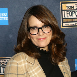 Tina Fey Set to Host First Episode of SATURDAY NIGHT LIVE UK Photo