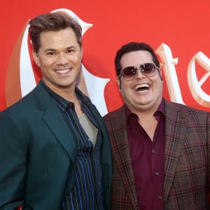 Josh Gad and Andrew Rannells to Headline STAY TUNED Comedy Series Adaptation