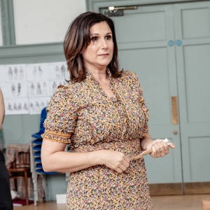 Photos: Stephanie J. Block and More in Rehearsal For KISS ME, KATE at the Barbican Centre