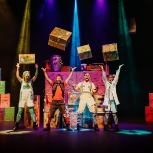 THE BOX SHOW Comes to Riverside Theatres This Month Photo