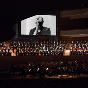 Pacific Chorale Opens Season With VOICES OF LIGHT / THE PASSION OF JOAN OF ARC A Stun Photo