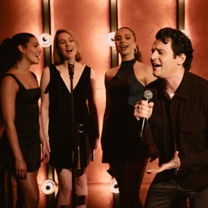 Photos: Jonathan Groff and JUST IN TIME Cast Perform at So & Sos Photo