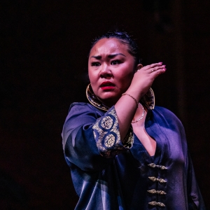 Photos: Sara Porkalob Performs DRAGON LADY at Geffen Playhouse Photo