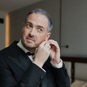 Exclusive: Get Ready for Tonys Night with 2026 Nominee Tim Jackson Photo