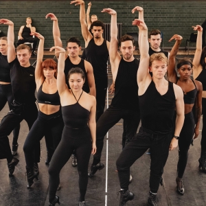 Photos: Faye Brookes, Djalenga Scott, and More in Rehearsal For the UK Tour of CHICAGO