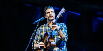 Photos/Seth Avett Performs at Curtain Call of SWEPT AWAY