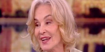 Video: Jessica Lange Discusses MOTHER PLAY and THE GREAT LILLIAN HALL