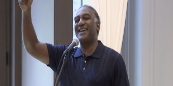 Video: Watch Norm Lewis Treat Seniors to a Special Performance
