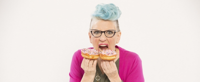 BWW Review: LISA LAMPANELLI'S LOSIN' IT at Des Moines Performing Arts: An Unforgettable Evening About How We View Ourselves