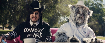 VIDEO: Oliver Tree Drops New Single 'Freaks & Geeks' 
