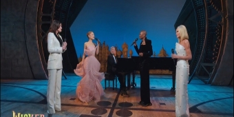 वीडियो: इडिना मेंज़ेल और क्रिस्टिन चेनावीथ 'विकेड' फिल्म सितारों के साथ 'फॉर गुड' चौकड़ी के लिए फिर से मिले।