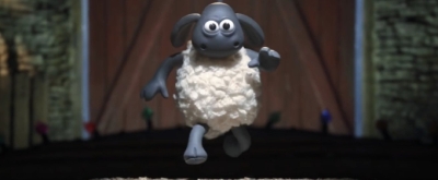 VIDEO: SHAUN THE SHEEP Stars in an All New Christmas Ad 