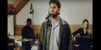 Video: Watch Ben Platt Sing 'All American Queen' in The Honeymind Sessions