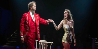 Vídeo: Micaela Diamond interpreta 'Ordinary Girl' de THE SEAT OF OUR PANTS