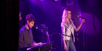 Video/Fotos: Sehen Sie den Trailer zu Adam Seidels ORIGINAL SOUND