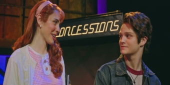 视频：《局外人》北美巡演首演