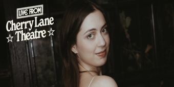 Βίντεο: Δείτε την Lizzy McAlpine να εμφανίζεται ζωντανά στο Cherry Lane Theatre της Νέας Υόρκης