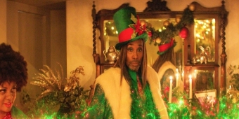 動画：ビリー・ポーター、ヒュー・ボネヴィルほか出演 『クリスマス・カルマ』ミュージカルの新トレーラー公開