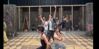 Video: Joey Fatone von *NSYNC singt Backstreet Boys beim Soundcheck der & JULIET Nationaltour in Orlando