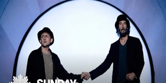 Video: Keanu Reeves und Alex Winter sprechen über „WARTEN AUF GODOT“ und echte Freundschaft bei CBS SUNDAY MORNING