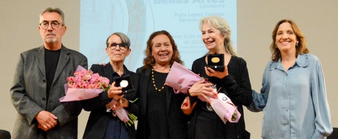 Pura López Colomé Y Verónica Murguía Reciben La Medalla Bellas Artes Por Su Contribución A La Literatura Mexicana