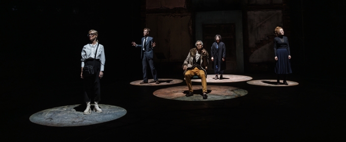 Review: NACHTLAND, Young Vic