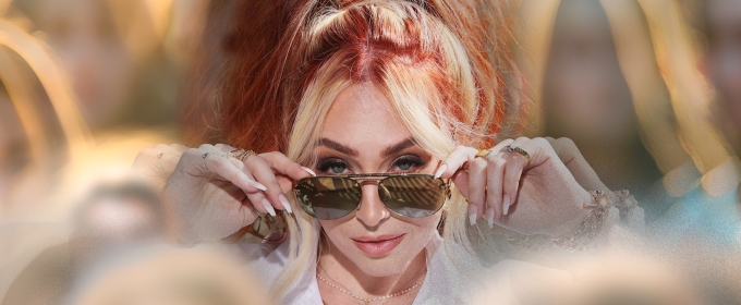Listen: SIX Star Kelsie Watts Drops New Original Single 'Fit In'