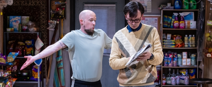 Review: MOTHER RUSSIA at Profile Theatre