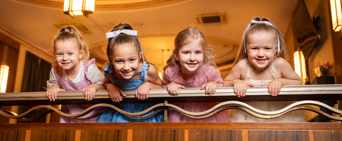 Stevie Denton, Lola Inman And Ruby Marshall To Play Lulu In WAITRESS Melbourne