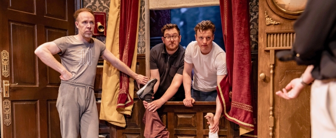 Photos: THE PLAY THAT GOES WRONG New Cast in Rehearsals
