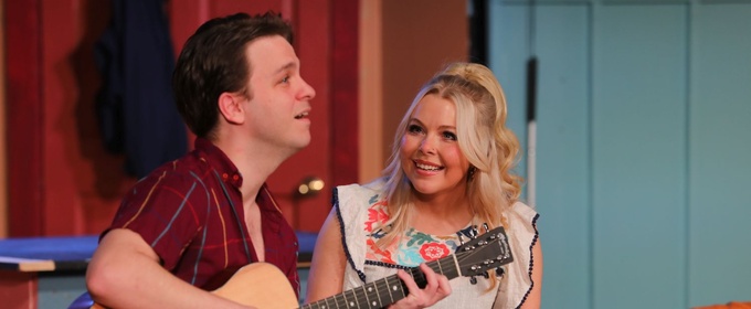 Review: BUTTERFLIES ARE FREE at Murry's Dinner Playhouse in Little Rock